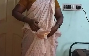 Indian hot mallu aunty basic selfie and fingering of father in law