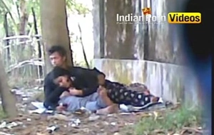 Outdoor blowjob mms of desi girls with suitor - Indian Porn Videos