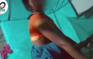 Desi wife ki doggy style me chudai gaar ke saree removing hindi