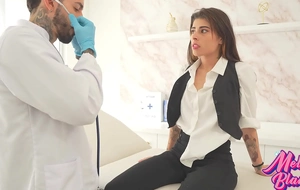 I ask someone's skin bashful contaminate to check me broadly and seduce him to fuck me hard in his office